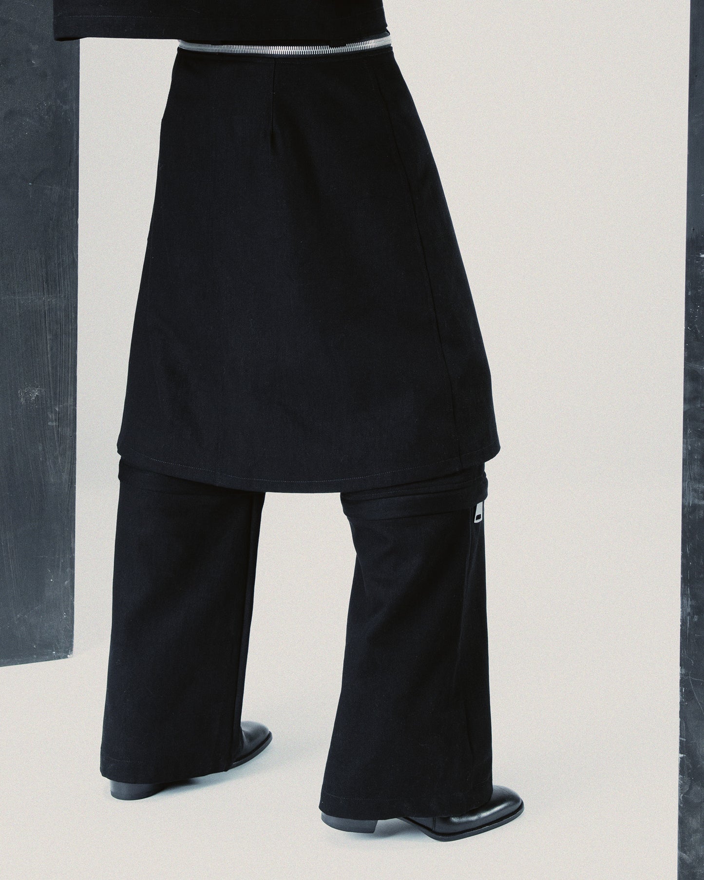 BREAKDOWN DENIM PANTS